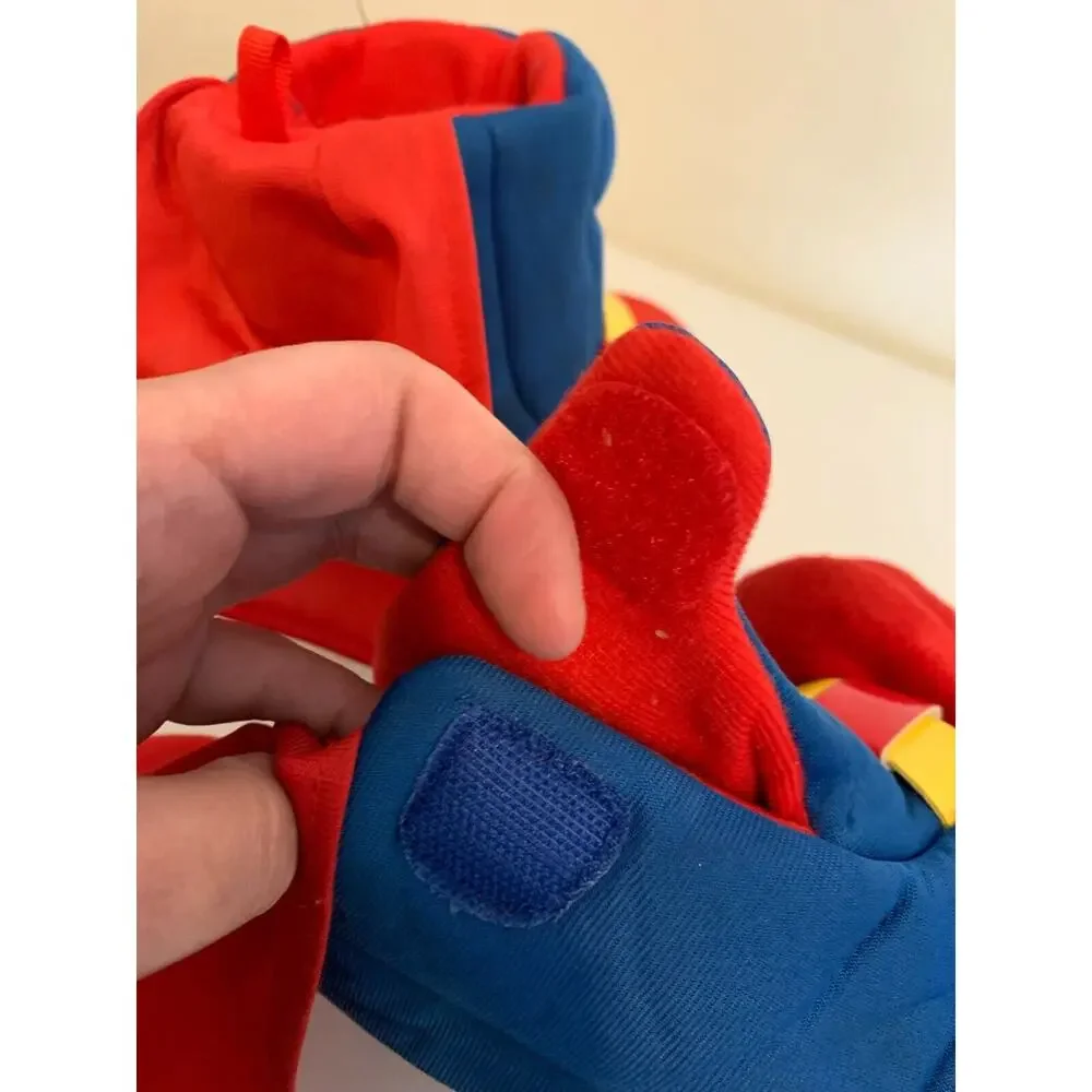 Superman Slippers Size S 5/6 Unisex Capes Boys or Girls DC Comics Booties
